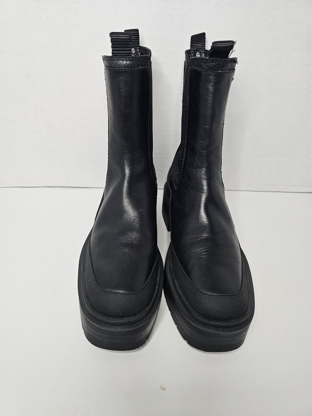 Sam Edelman Black Leather Platform Chelsea Booties - Picture 2 of 7
